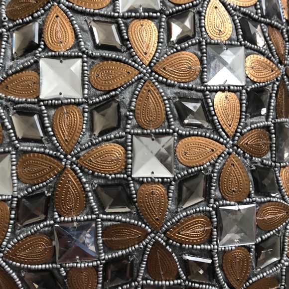 Throw pillow - Picture 3 of 3